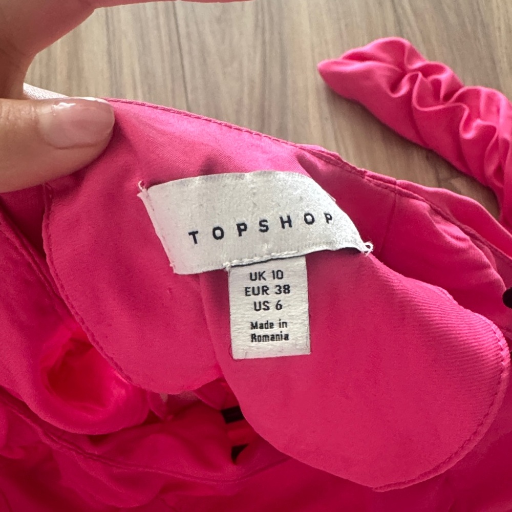 Topshop Vibrant Pink Ruched Blouse - Picture 3 of 3